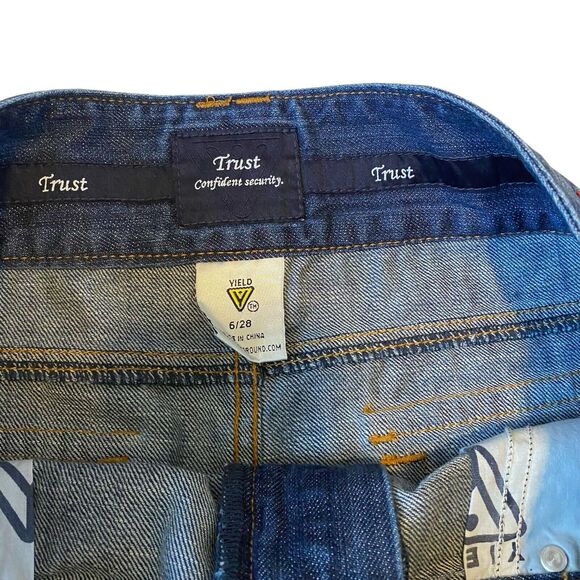 Y2K Yield Global Denim Jean Mini Skirt Preppy Size 6/28 100% Cotton 5 Pocket - Picture 5 of 5